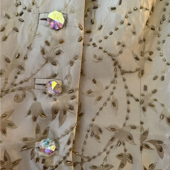 JS Collections 8P Gold Beaded Jacket! Button down , fitted ! High end l… - Picture 4 of 14